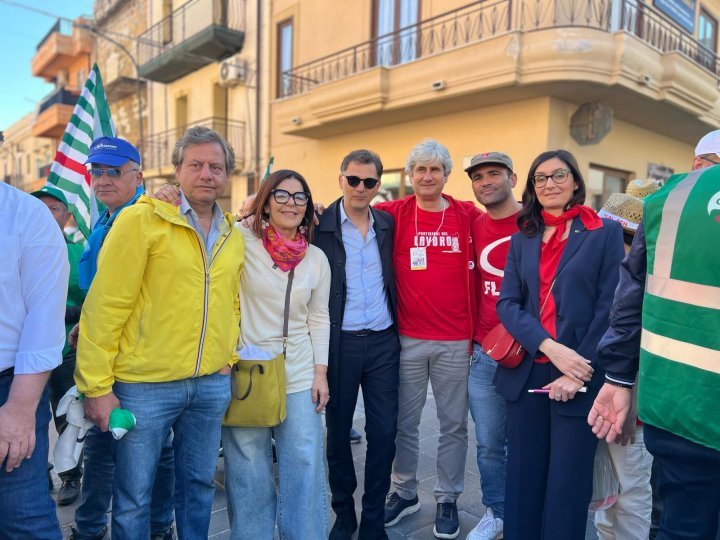 CASTELDACCIA2.jpg (91594 byte)