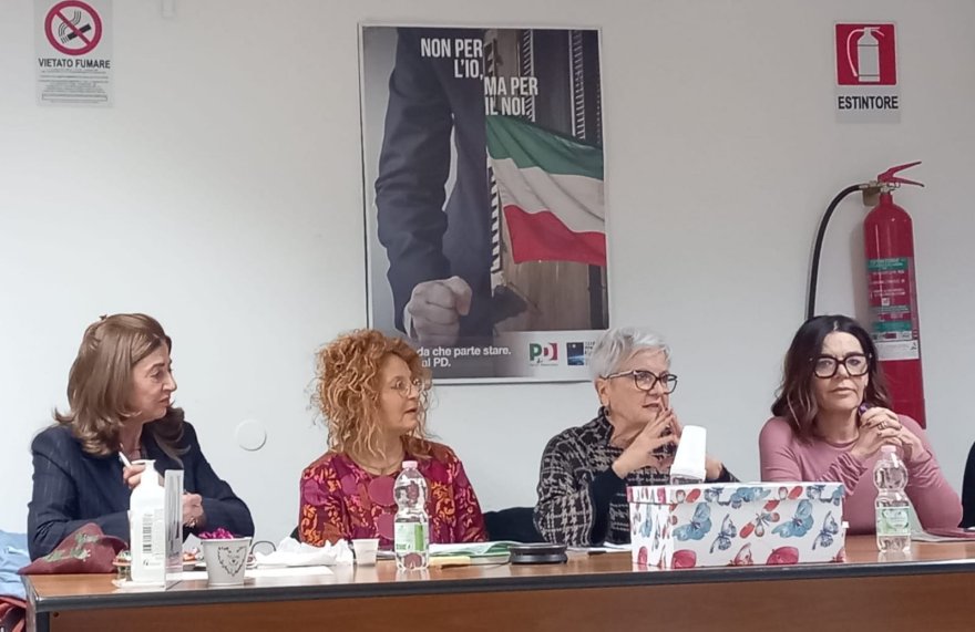 democratiche2.jpg (78536 byte)