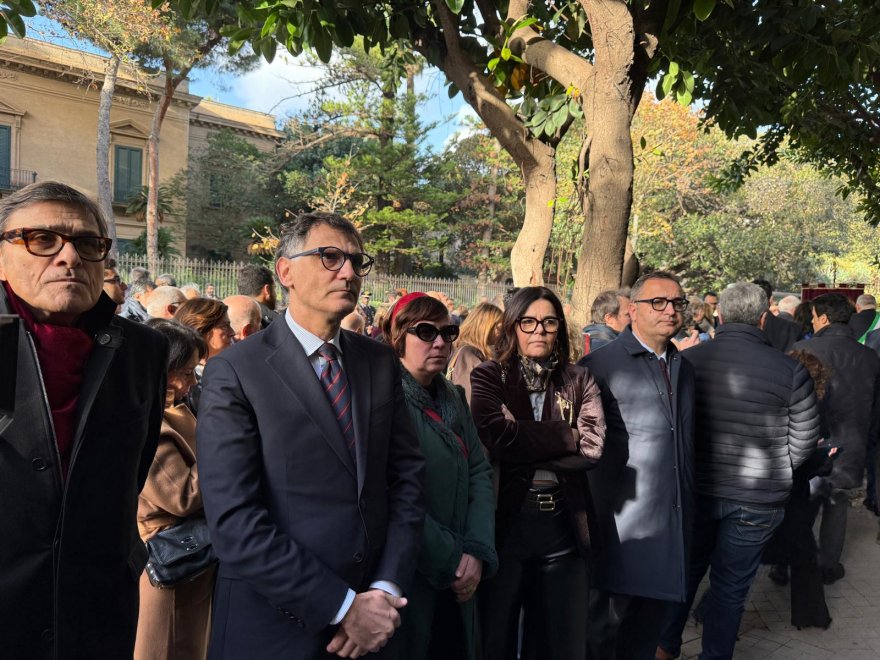 mat2a.jpg (150375 byte)